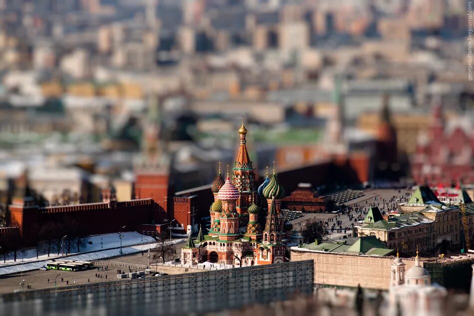 Москва тилт шифт. Москва красная площадь Tilt Shift. Вид на Москву Tilt Shift. Игрушечный город Москва