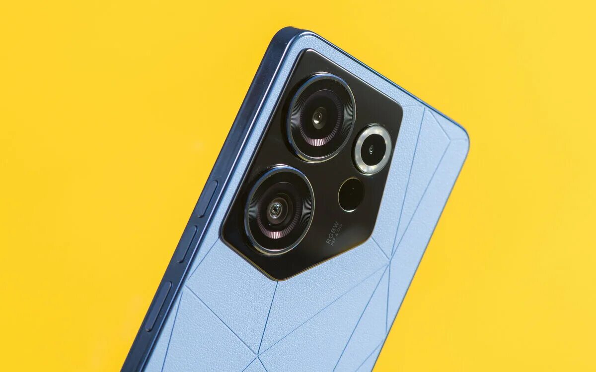 Techno 20 c. Techno 20. текно 20 про. техно камон 20. техно комон 20 премьер 5g.