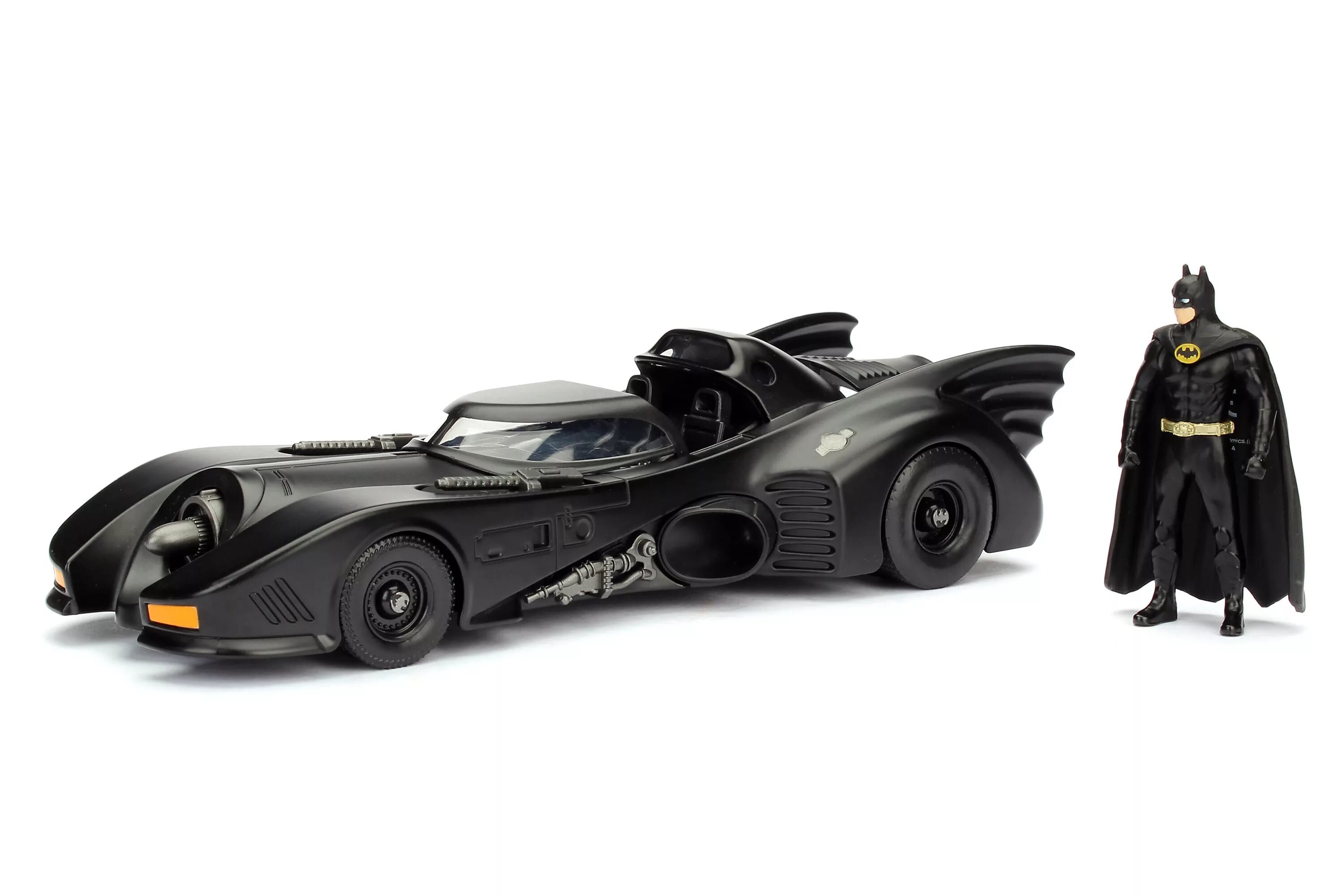 Бэтмобиль 1989. Бэтмобиль Arkham Knight. Бэтмен 2004 игрушки Бэтмобиль. Batman batmobile