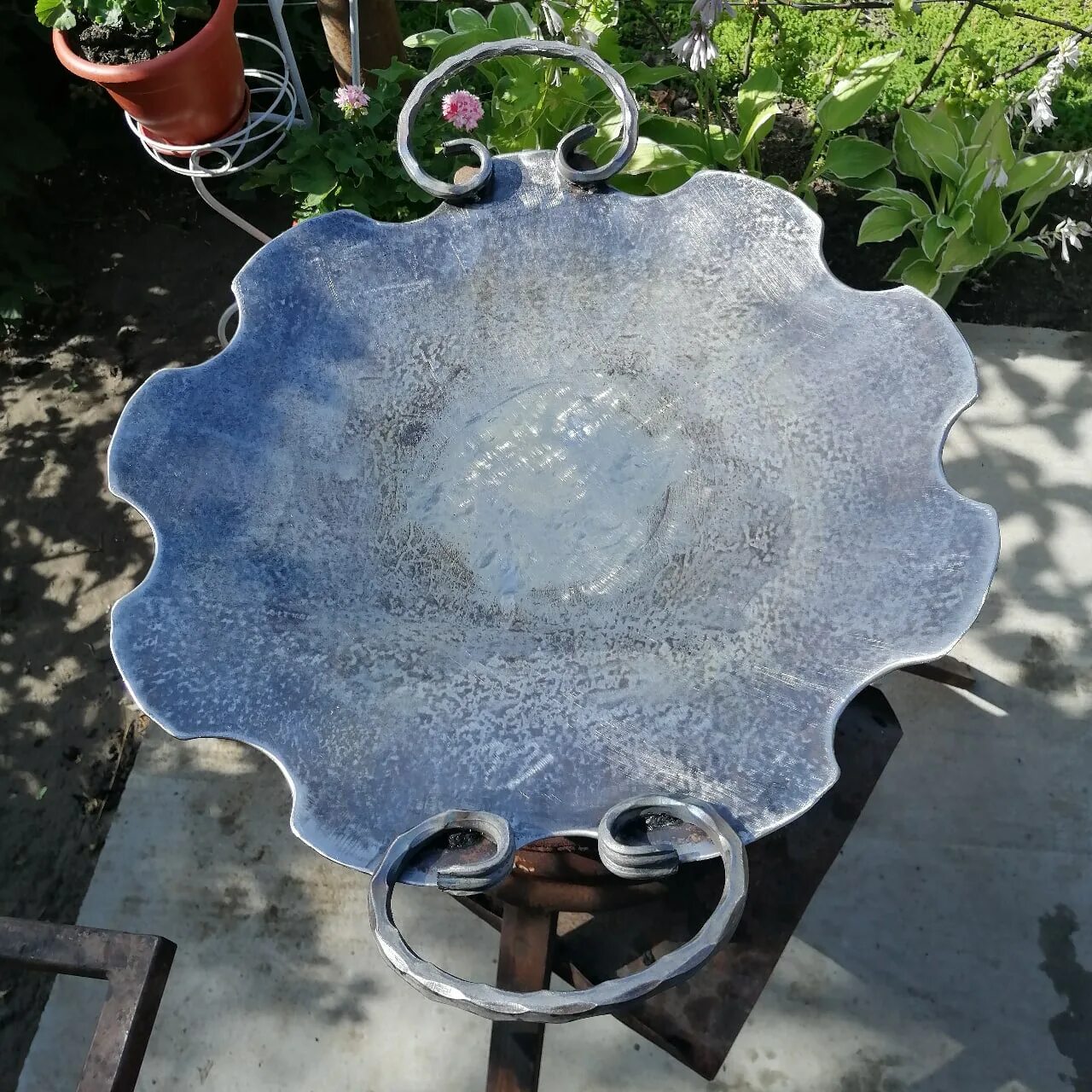 садж из бороны своими руками. садж. садж. садж-сковорода из бороны. садж с диска бороны.