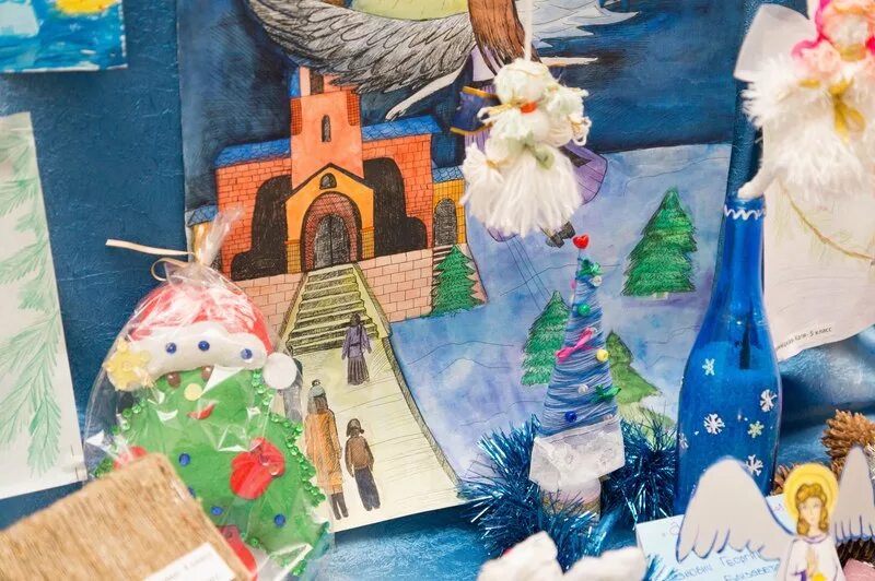 конкурс поделок рождественское чудо. поделки на рождество своими руками. поделки на выставку к рождеству. рождественская звезда поделка на конкурс. поделки на тему рождественские фантазии.
