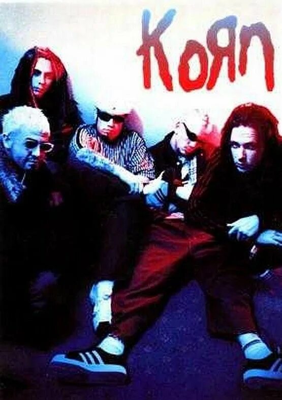 Kiss me x korn. Kiss me x korn. брайан уэлч корн 1993. Korn фото группы. Kiss me x korn.