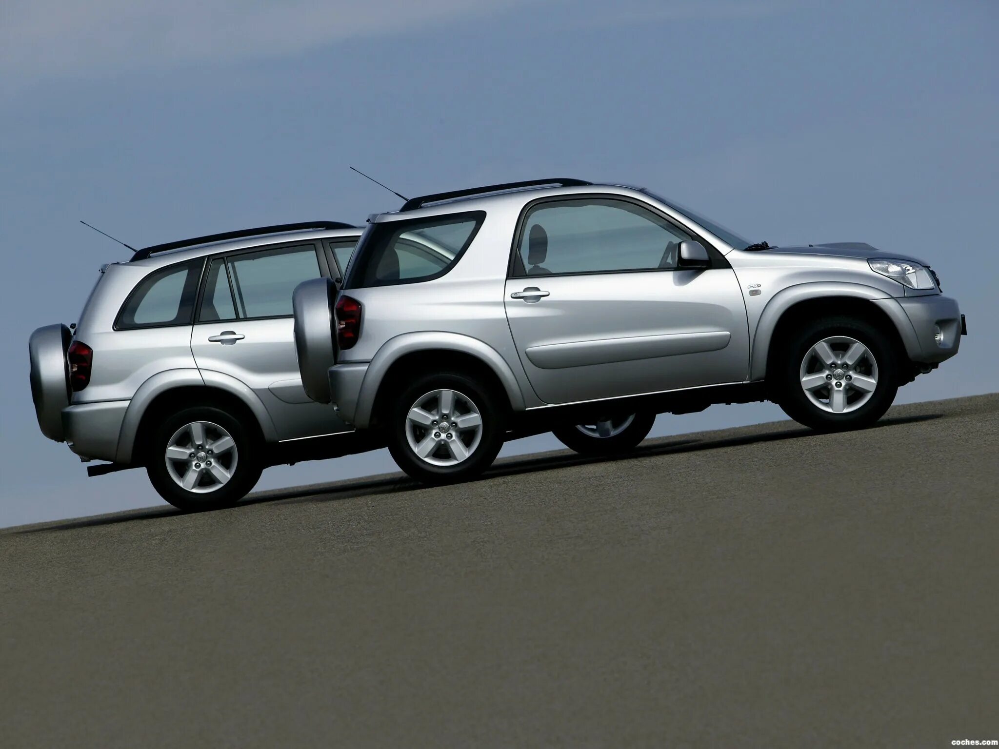 Рав 2 авто. Toyota rav4 2003. тойота рав 4 2. тойота рав 4 2003. toyota rav4 2 поколение.