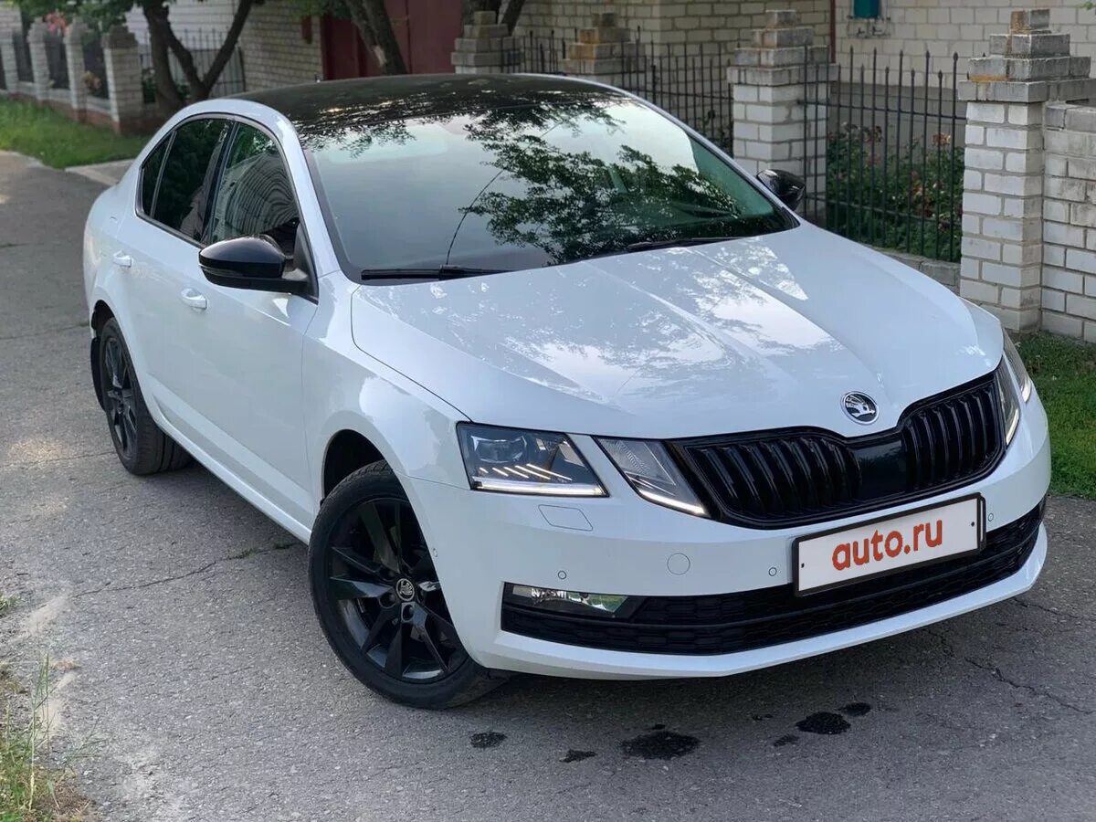 Skoda octavia black edition 2017. škoda octavia black edition. Skoda octavia a8 черная. Skoda octavia a7 fl серая. Skoda octavia черная.
