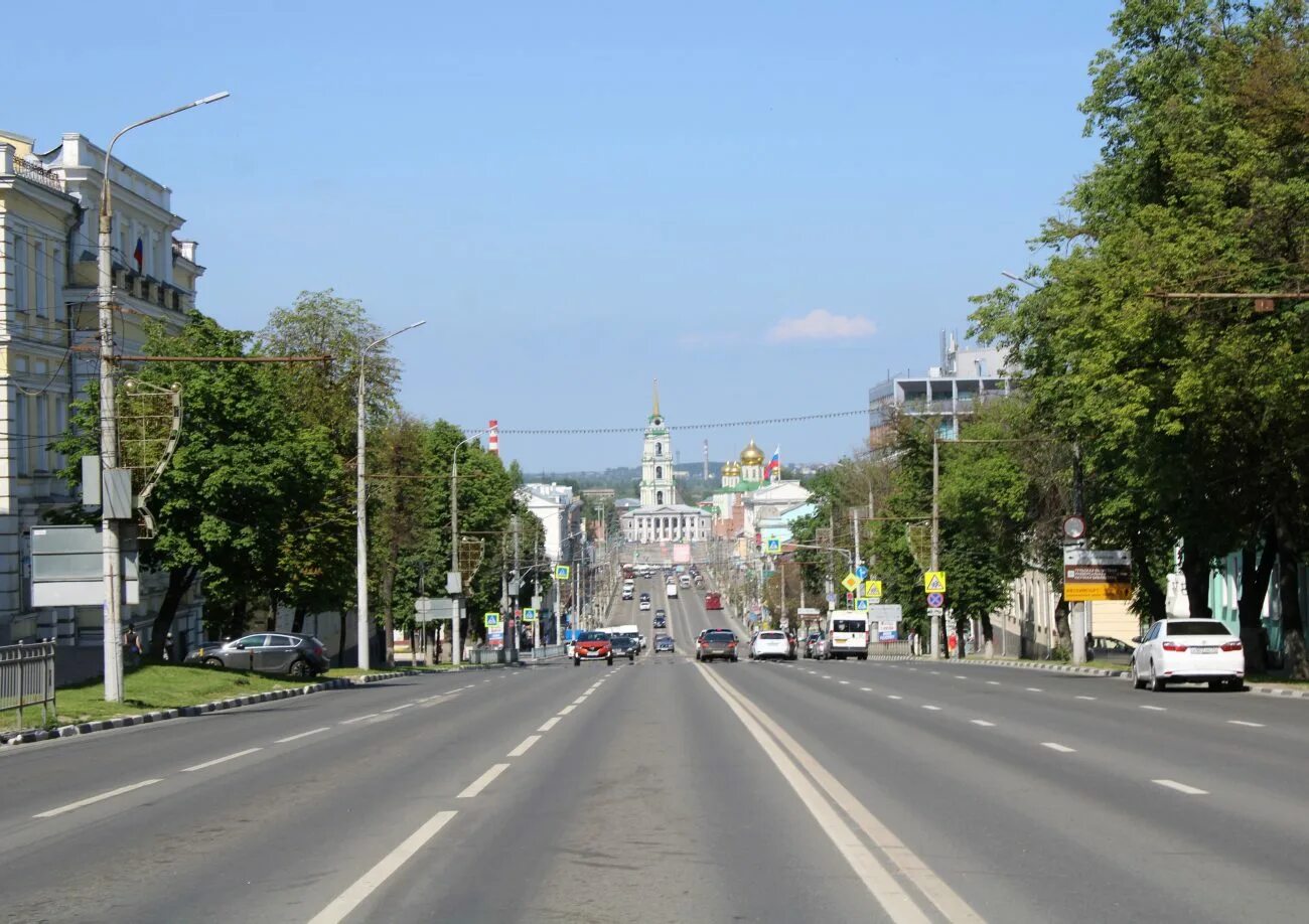 Проспект купить в туле. Проспект Ленина Тула. Улица проспект Ленина Тула. Тула Ленинский проспект. Проспект Ленина 17 Тула.