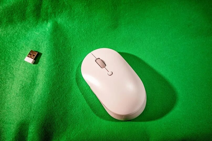 Мышь xiaomi dual mode. Беспроводная мышь xiaomi mi dual mode wireless mouse silent edition. mi silent mouse разборка. мышка xiaomi dual mode как открыть. как разобрать мышку xiaomi mi silent mouse.