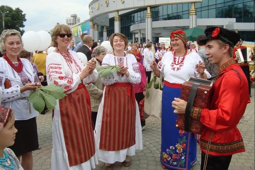 Традиции народов Урала. Жители Урала. Праздники народов Урала. Уральские народы. Обычаи народов урала