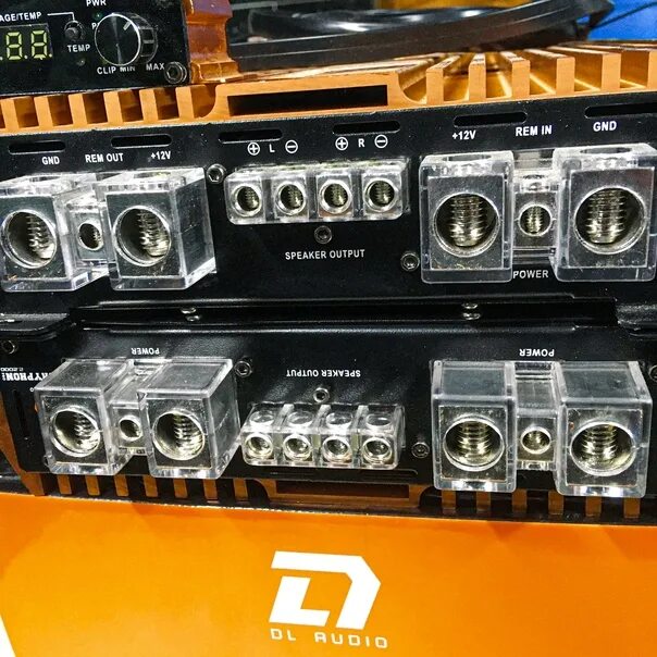 Dl audio v2. Dl audio 2.2000. dl audio gryphon pro 2.2000. усилитель dl audio 2.2000. dl audio gryphon pro 2.2000 на колонки.