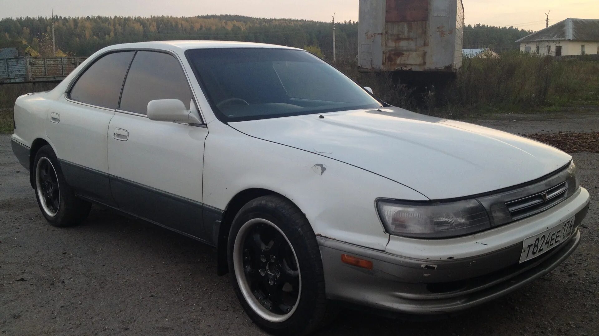 Toyota vista 33 кузов. Тойота виста кузов sv 32. Тойота виста 30 кузов. Тойота виста седан 1992. Тойота виста св 35.