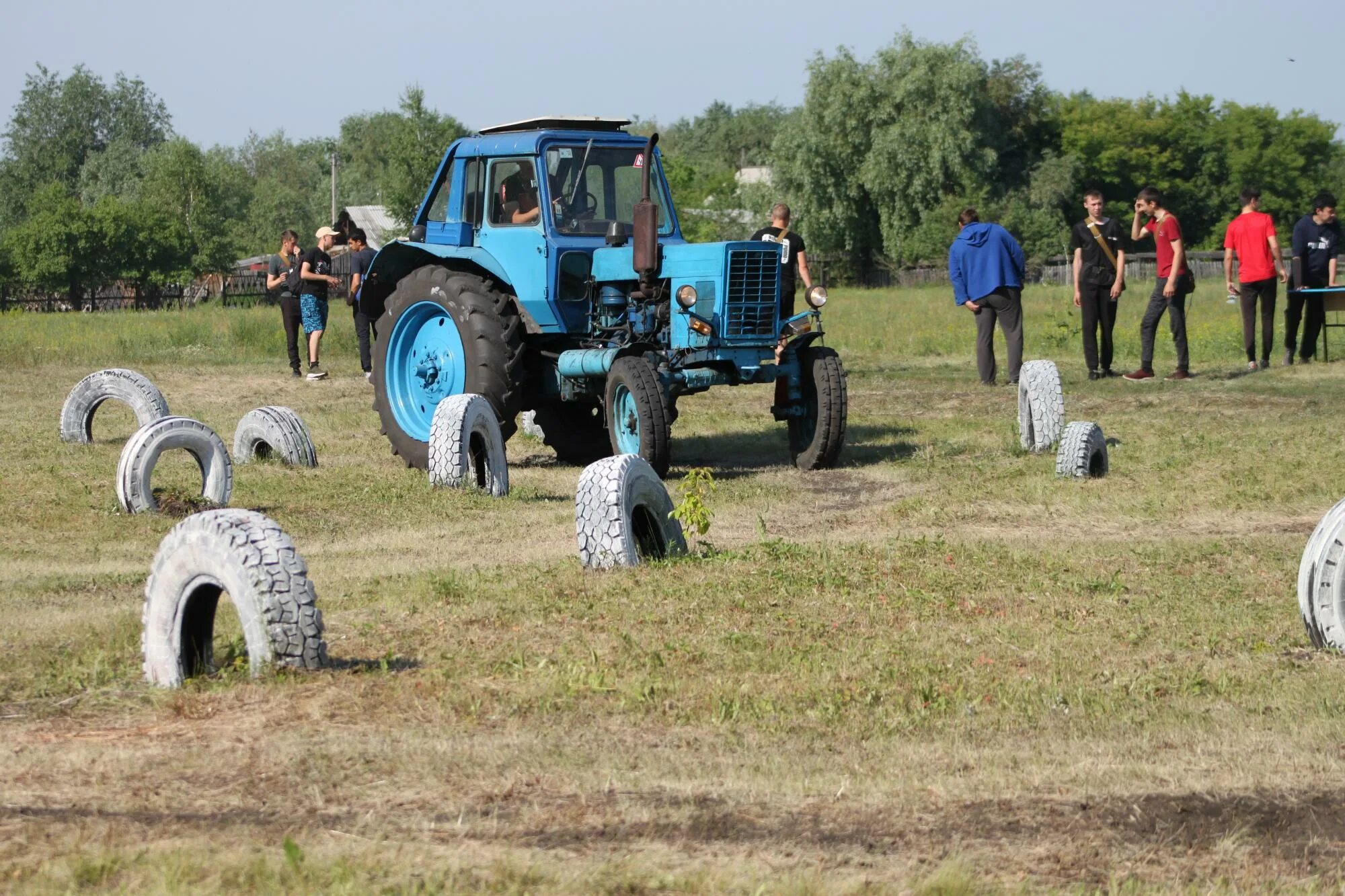 тракторный биатлон в удмуртии. тракторный биатлон в удмуртии 2022. тракторный биатлон.