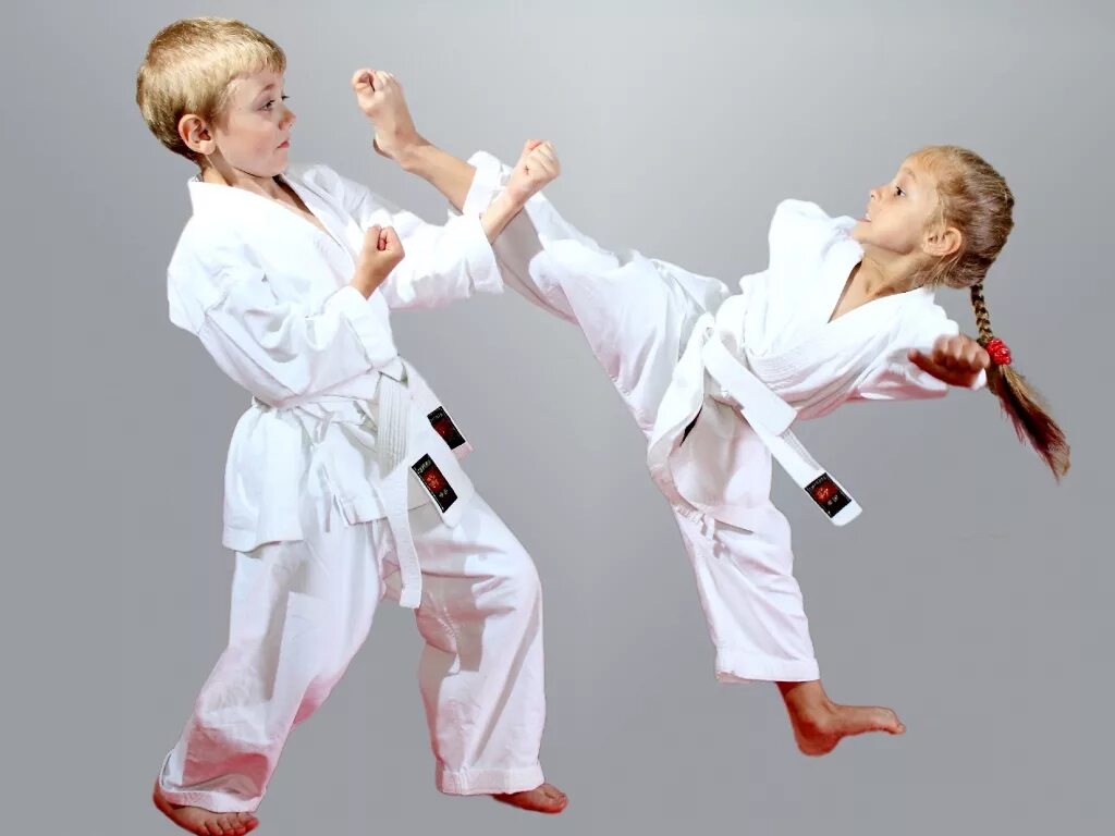 Детская карат. Каратэ киокушинкай дети. Taekwondo дети. Боевые искусства дети. Дети каратисты.