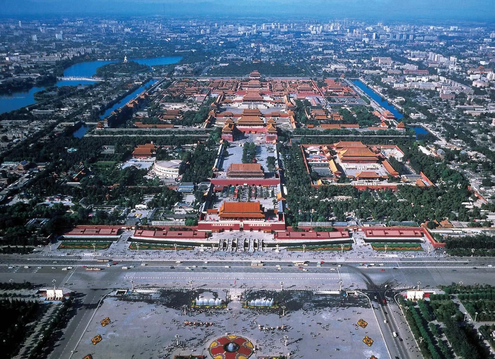 Китай самая большая площадь. Запретный город (Forbidden City), Пекин, Китай. Пекин Запретный город Императорский дворец. Императорский дворец Гугун Китай. Дворец Гугун Запретный город Китай Пекин.
