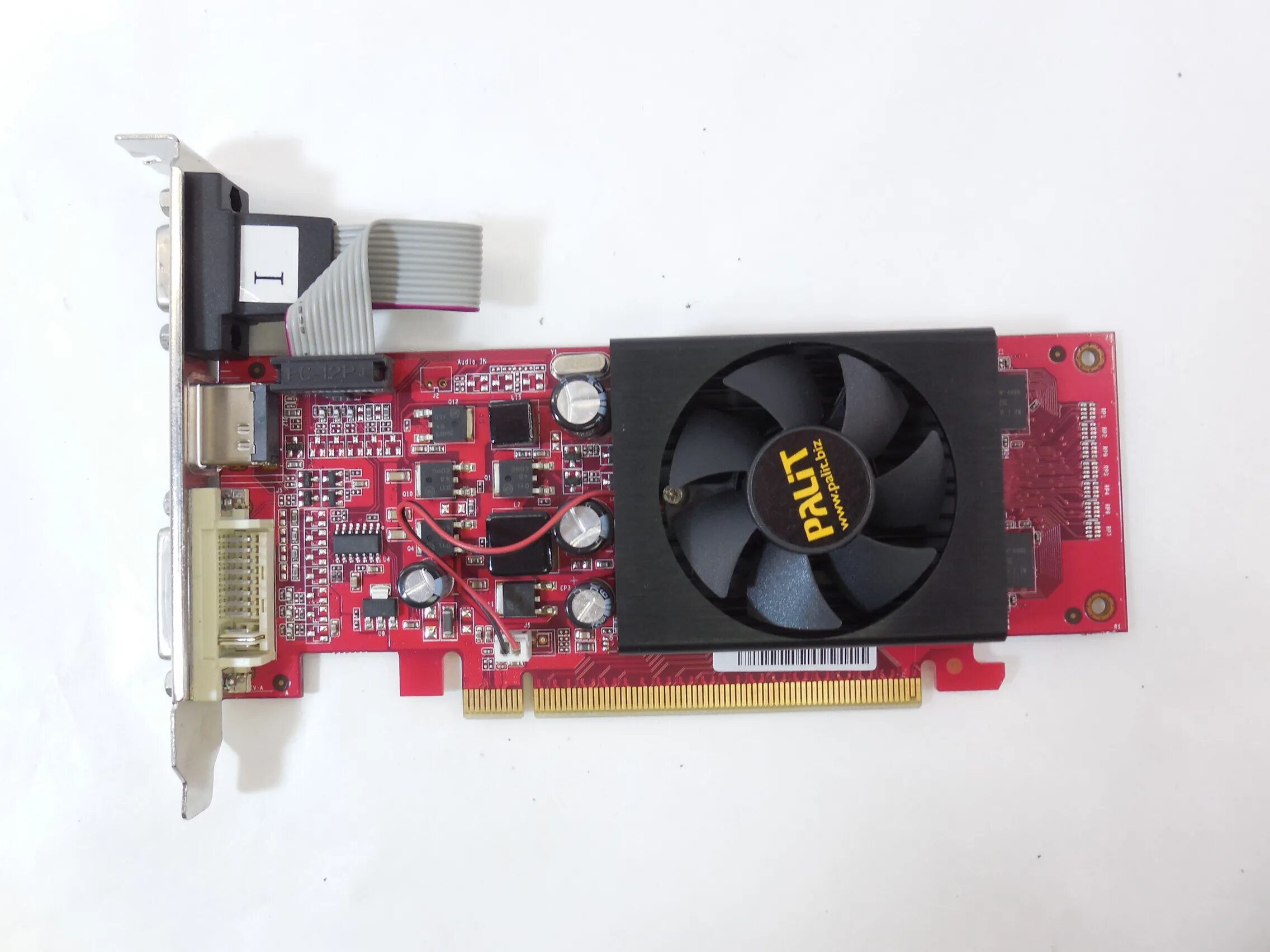 Palit geforce 8400 gs. Geforce 8400 gs 256mb коробка. Nvidia geforce 8400 gs 256mb. Видеокарта nvidia 8400. Geforce 8400 gs vga.