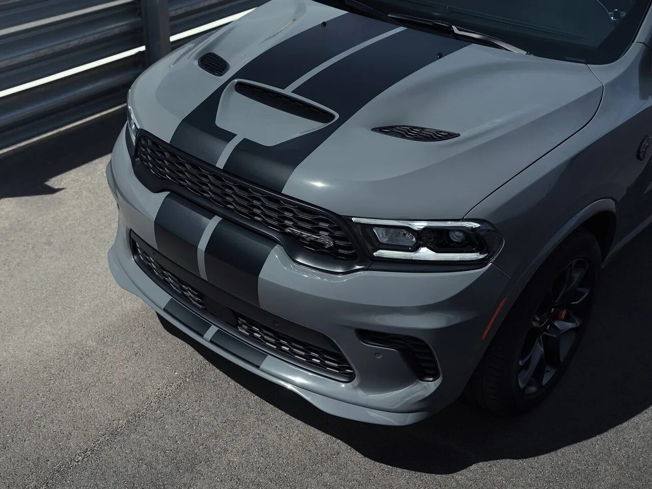 Додж 2025. Dodge durango srt hellcat 2025. dodge durango hellcat 2025. dodge durango srt 2025. dodge durango 2025.