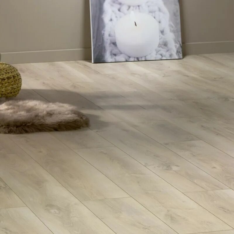 Ламинат sinteros дуб арт. Ламинат ecoflooring дуб белый 536. Ламинат kaiser дуб шато g-502. Ламинат дуб прованс. Линолеум дуб прованс.