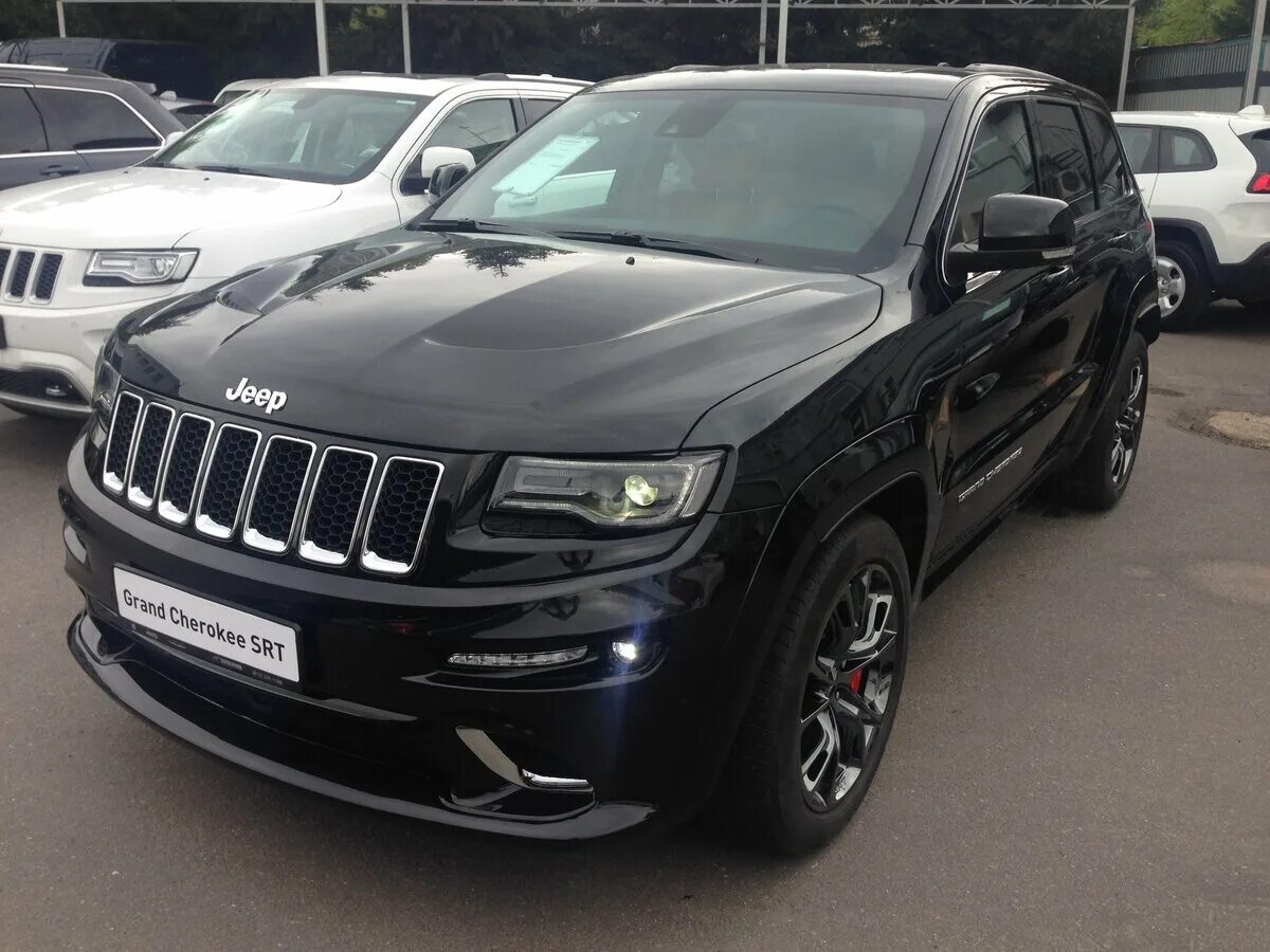 Чероки авто ру. Jeep Grand Cherokee wk2 Black. Jeep Grand Cherokee wk2 2021. Jeep Grand Cherokee 2016 Black. Jeep Grand Cherokee wk2 черный.