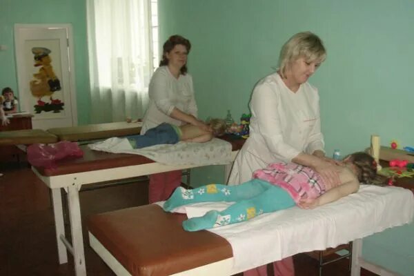 Центр восстановительной медицины и реабилитации для детей. Реабилитационный центр улица дзержинская махачкала. Кирова. Детский центр восстановительной медицины и реабилитации. Реабилитационный центр большая печерская.