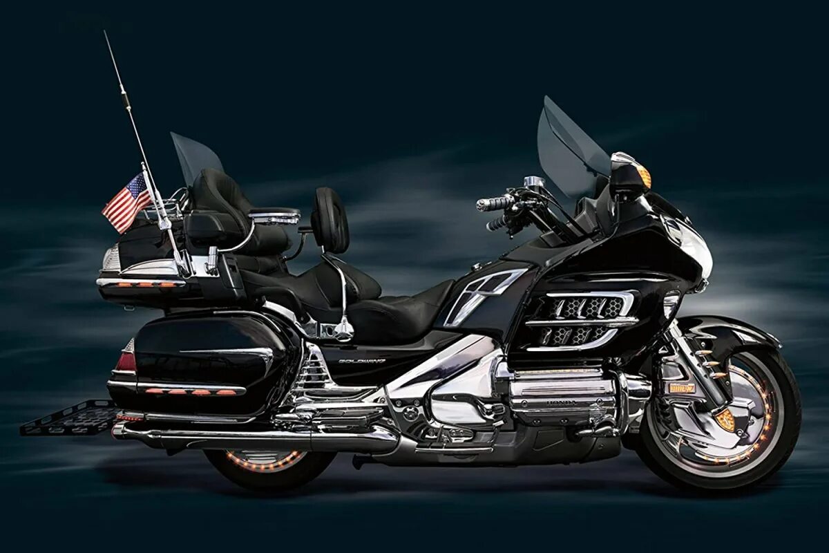 Хонда Голд Винг 1800. Honda Gold Wing 1800. Honda Gold Wing 2001. Honda gl1800 Gold Wing.