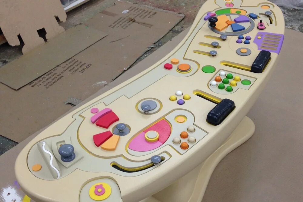 Дети торпеда. Игровая панель для детей. Детская панель с кнопками. Панель управления игрушечная. Игровая детская панель с кнопками.