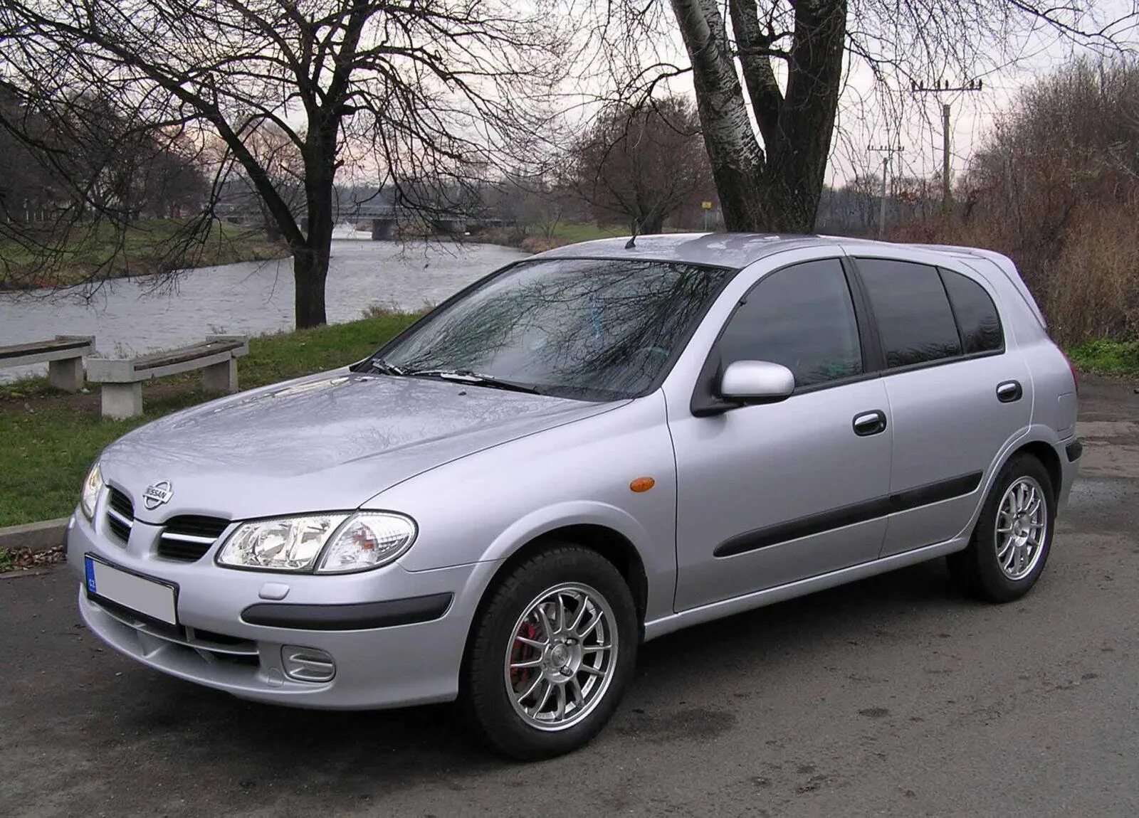 Ниссан Альмера н16 хэтчбек. Ниссан Альмера 2002 хэтчбек. Nissan Almera n16 хэтчбек. Ниссан Альмера 2004 хэтчбек. Ниссан альмера н16 хэтчбек купить