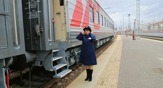 Поезд нижегородец. Поезд москва. Поезд фпк москва санкт-петербург. Казань нижний новгород поезд ржд. Электричка нижний новгород казань.
