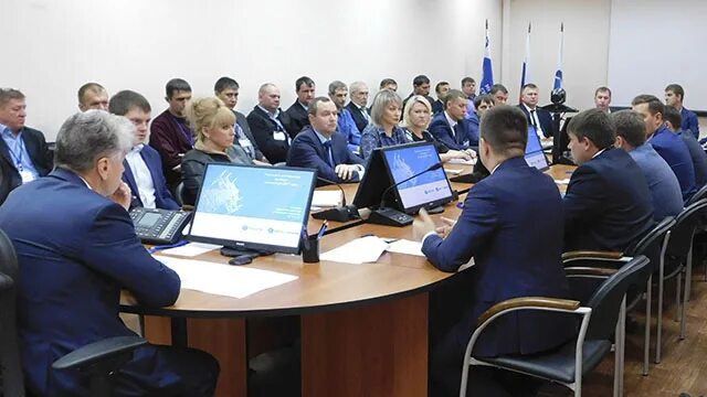 вечерний красноярск фото. рэс красноярск. россети мрск сибири. рэс красноярск. директор кст красноярск.