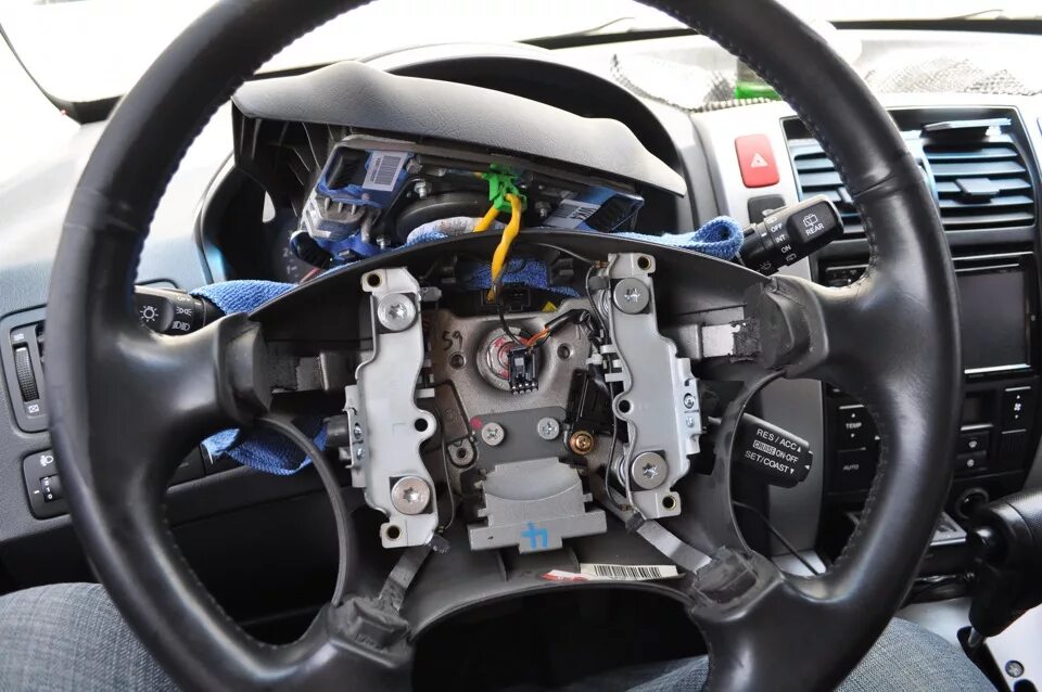 Hyundai tucson 1 круиз контроль. Круиз контроль на туксон 2004. Круиз туксон. Круиз туксон. Hyundai tucson 1 круиз контроль.