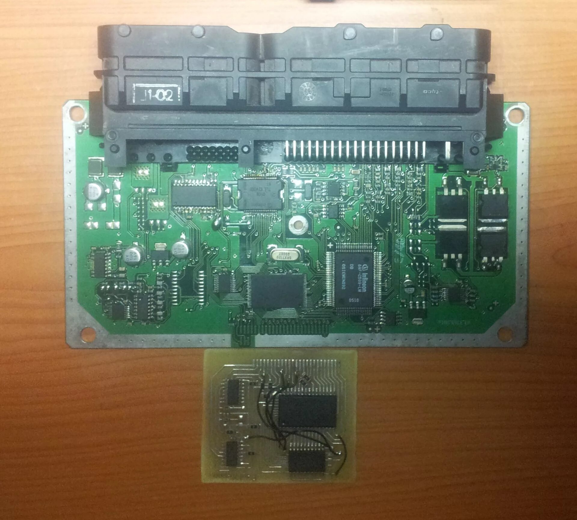 Январь 7. Резистор январь 7. Эбу на ваз 2109 инжектор 8 клапанов. Инженерный блок январь 7. Мозги бош 7.