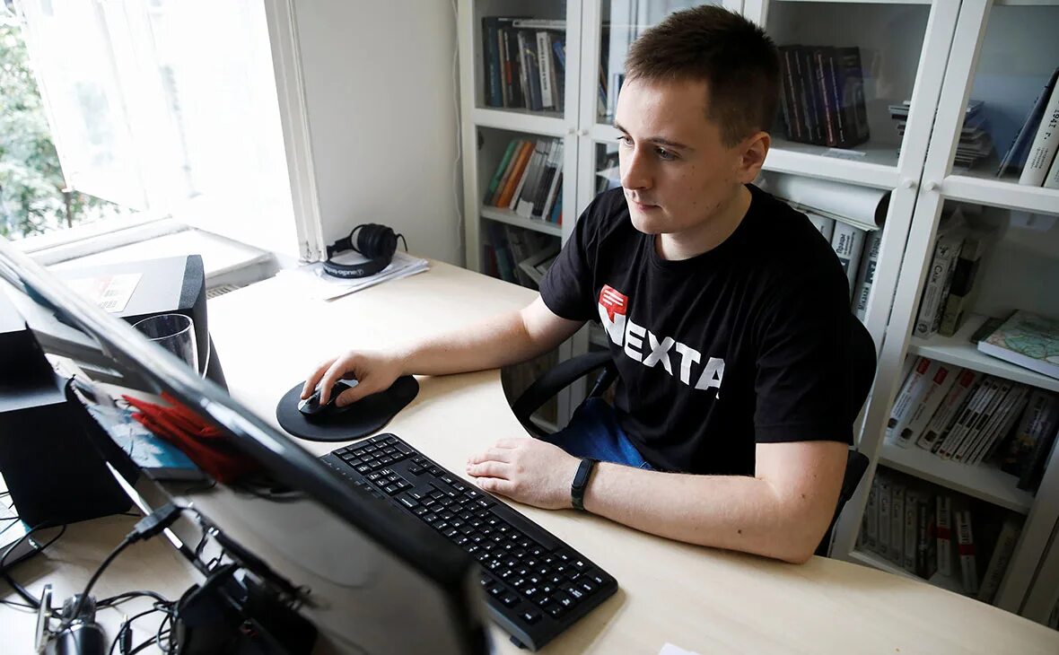 Нехта ютуб. Путило nexta. Роман протасевич нехта. Степан александрович путило. Нехта ютуб.