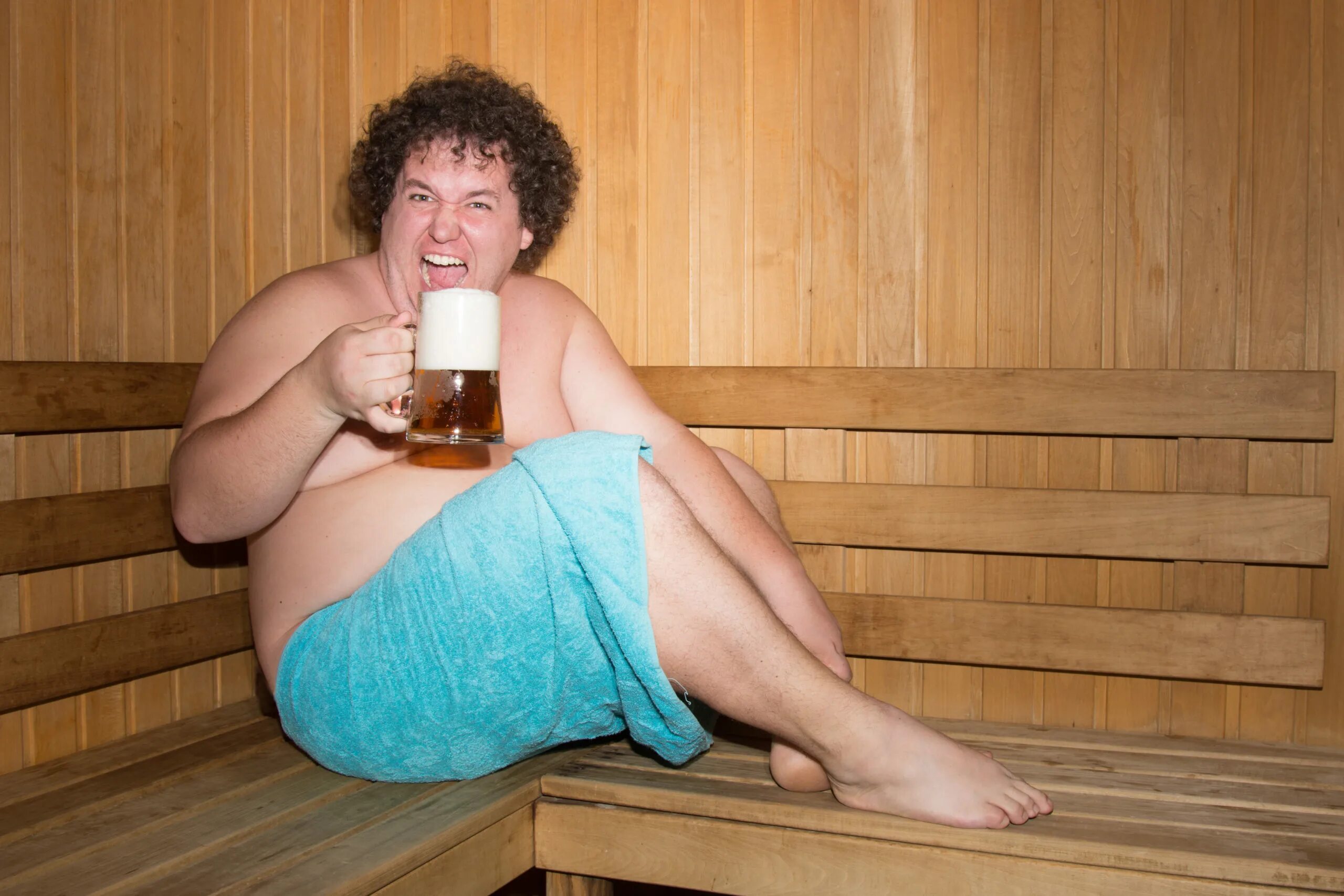 Женщина после бани в деревне. Красивые женщины в бане. Пухленькую в бане. Фотобанк лори женщина в бане. Пухленькую в бане.