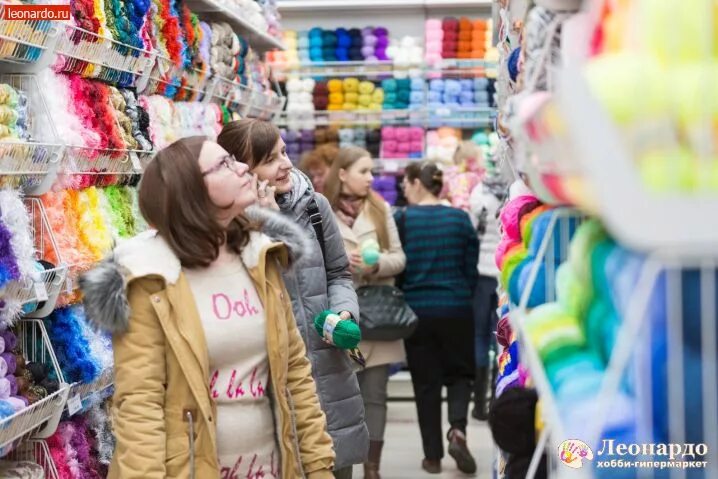 Торговый центр москва леонардо. Скоро открытие торгового центра. Леонардо открыто. Леонардо на невском. Леонардо москва тц московский.