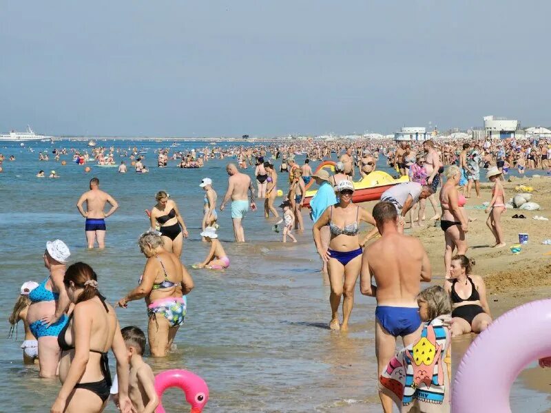 Пляж геленджик 2022. Джемете море август 2022. Отдых август 2023 море. Отдых август 2023 море. Отдых август 2023 море.