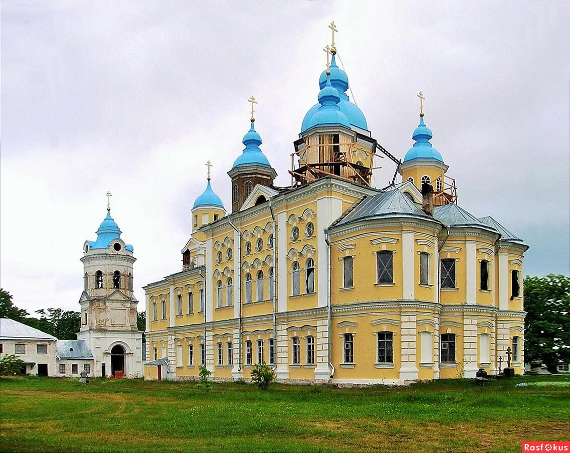 коневский рождество-богородичный монастырь с высоты. монастырь коневец коневецкий мужской. коневский рождество-богородичный монастырь. коневский рождество-богородичный монастырь ладожское озеро. коневский монастырь санкт петербург.