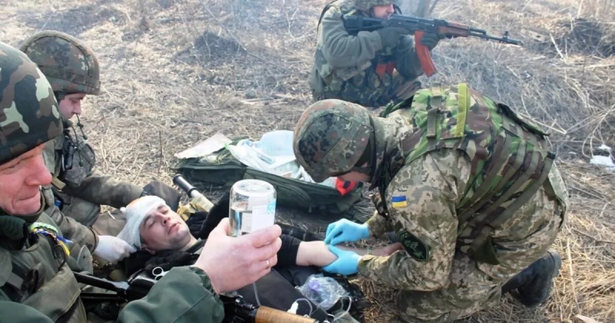 Сколько раненых украина. Раненые российские солдаты. Раненые военные на Украине.