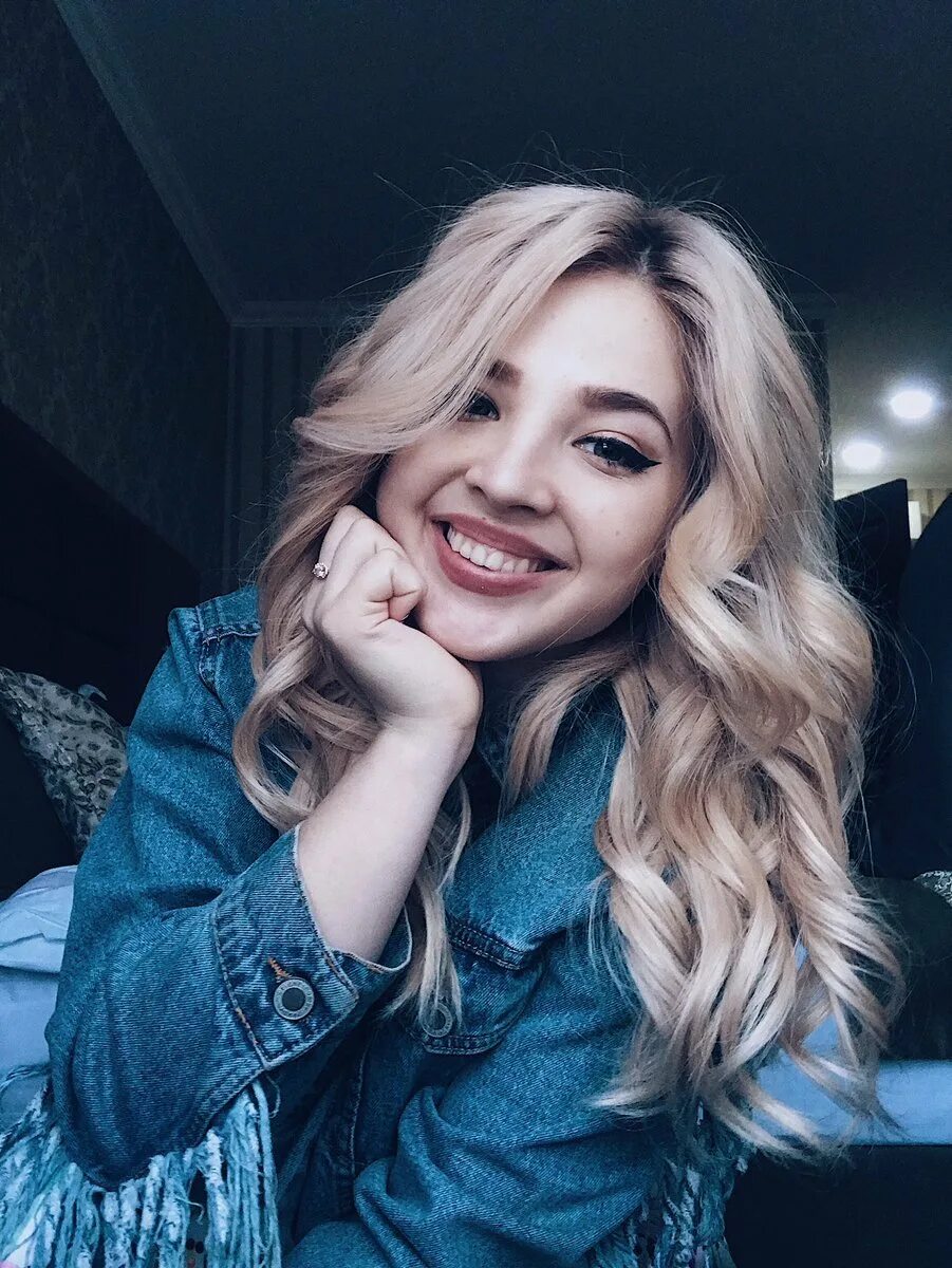 Аня покров пацанки. Аня покровская 2021. Аня покровская 2021. Аня покровская аня pokrov. Аня покров 2021.