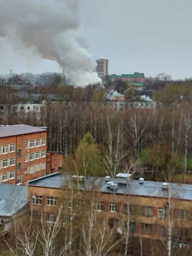 Чп дмитров в контакте подслушано. Пожар в Дмитрове 23.04.2022. Пожар в Икше.