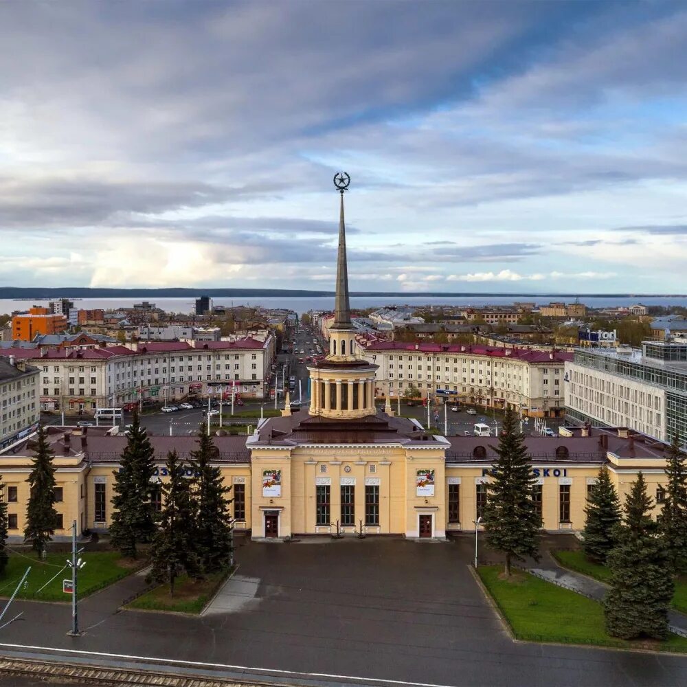 Петрозаводск экскурсии. Улица фридриха энгельса петрозаводск. Петрозаводск petroskoi. 369 петрозаводск. Столица карелии петрозаводск.