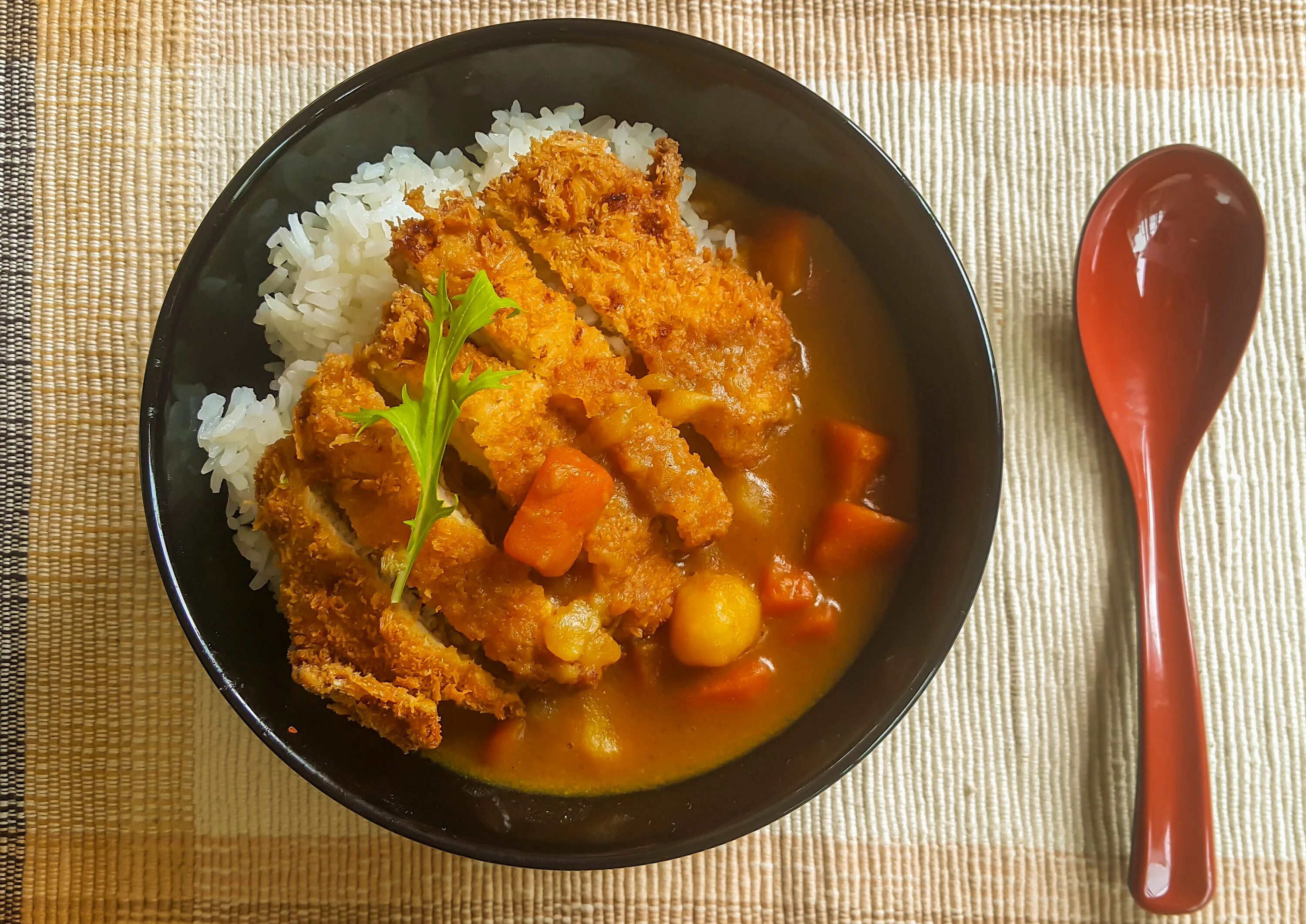 Чикен карри игра купить. Тонкацу карри. Chicken Katsu Curry. Чикен Кацу карри Райс. Japan Кацу карри.