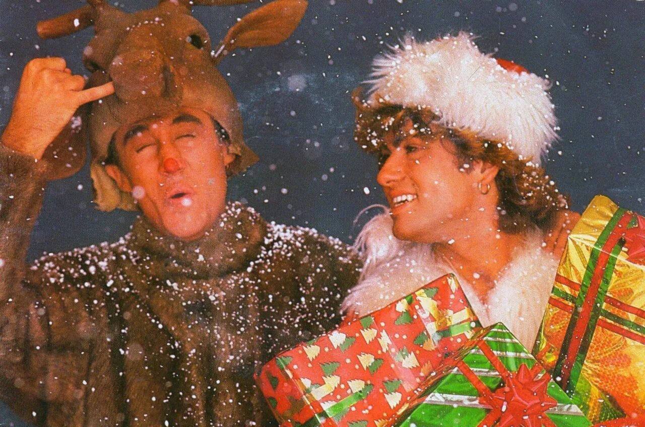 Ласт кристмас wham. Группа wham last christmas. George michael новогодняя. George michael новогодняя. George michael wham last christmas.