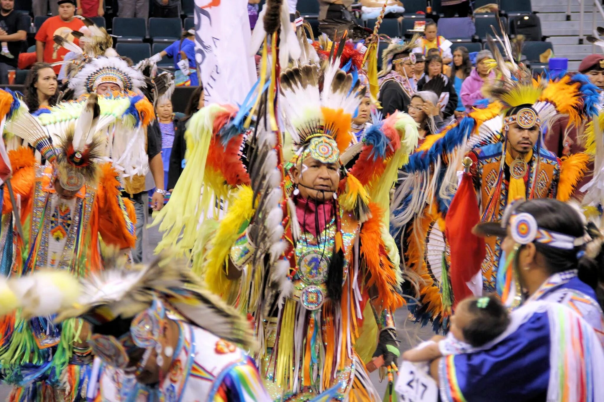 Pow int. Omaha pow wow festival. канада танцы. pow wow chat. petit pow wow.