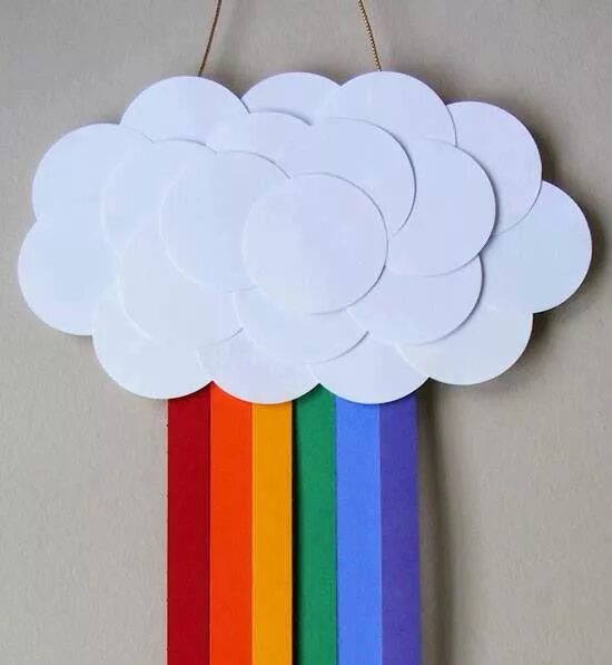 Украшение зала ромашками. Из цветной сделать белую. Объемные цветы из бумаги на стену. Объемные ромашки. Цветы из цветной бумаги.