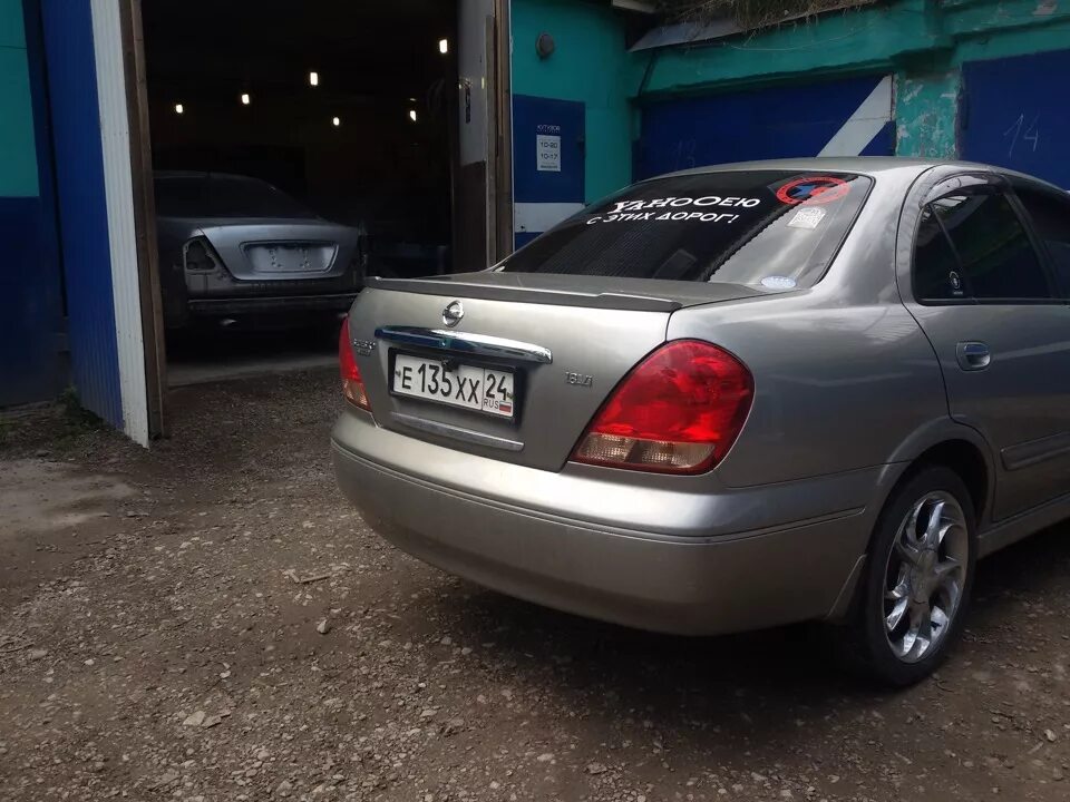 Размер ниссан блюберд силфи. Nissan Bluebird Sylphy 2004. Ниссан Блюберд Силфи 2003. Nissan Bluebird Sylphy 2004 g10. Ниссан Силфи 2004 года.