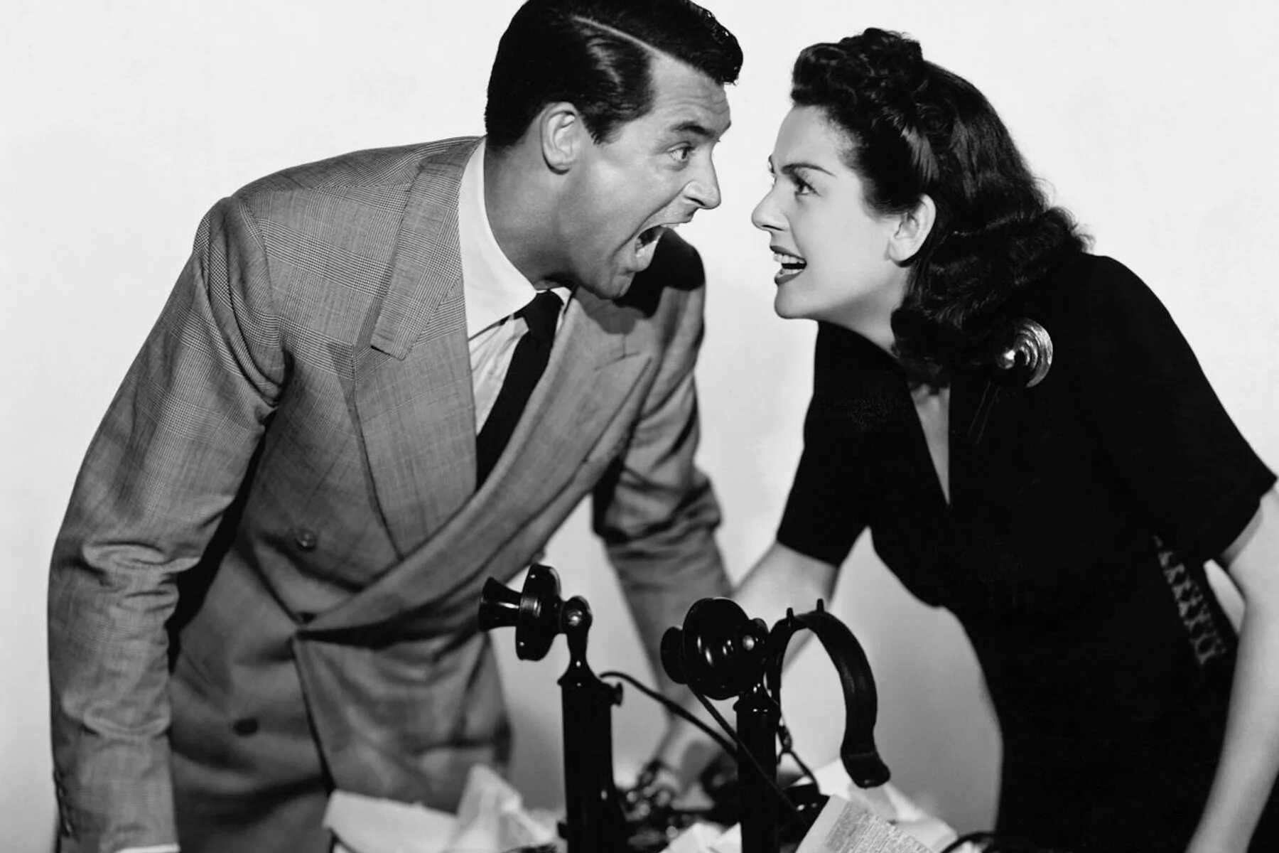 Джордж из динки-джаза фильм 1940 кадры. His. Кэри грант его девушка пятница. Его девушка пятница. His.