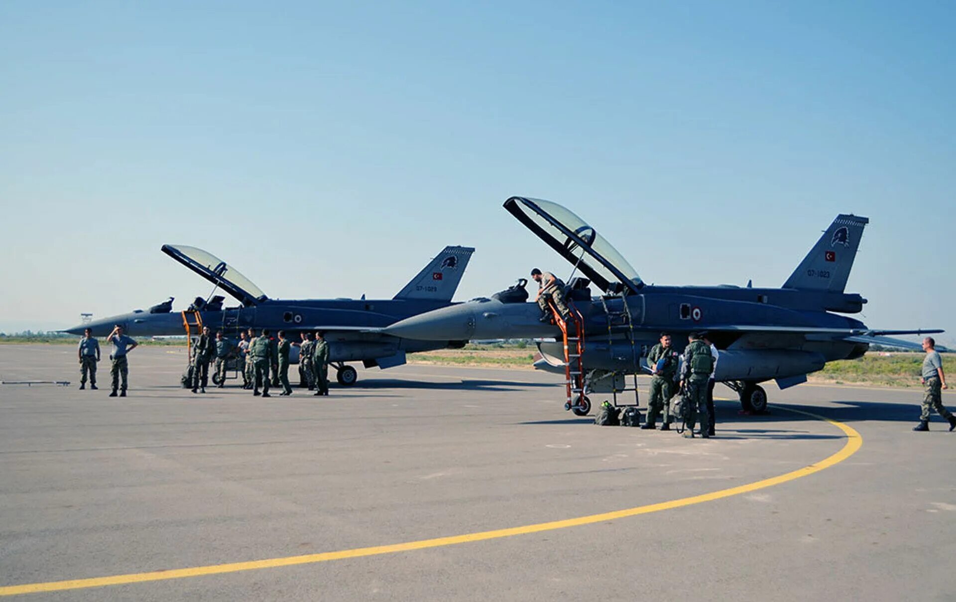 16 ввс. Су-25 ввс азербайджана. f16 истребитель азербайджан. f-16 азербайджан. f-16 turkey air force.