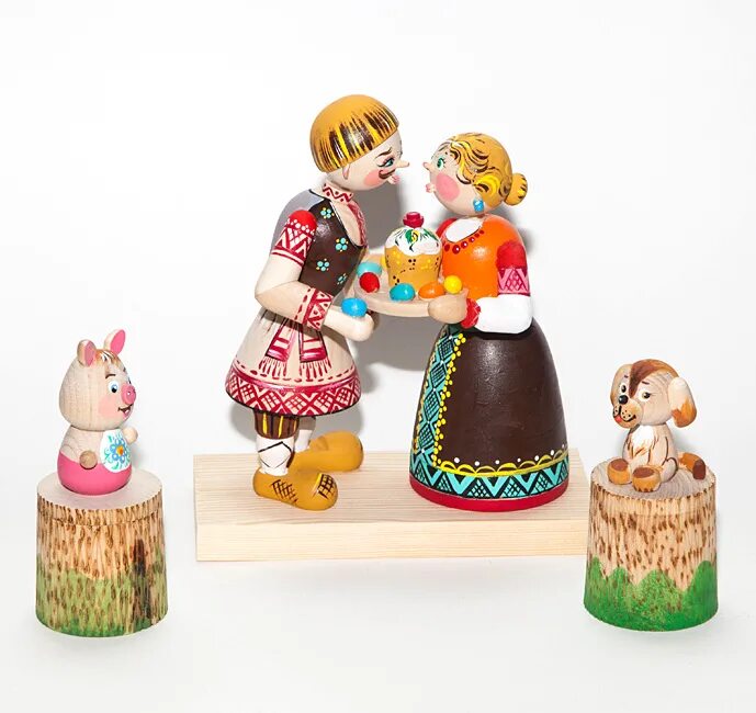 Деревянные игрушки кукла. Деревянная токарная игрушка. точеные деревянные игрушки. фигурка деревянная. расписные деревянные куклы.