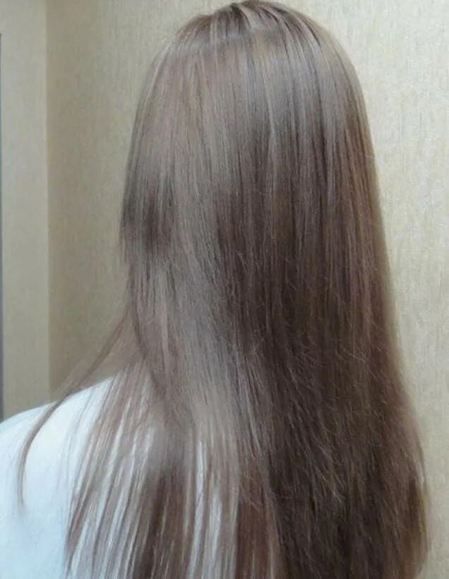 Пепельно-русый цвет. Дымчато пепельный 8. Пепельно русый цвет волос фото краска. Русый цвет волос с пепельным оттенком. Цвет волос пепельно русый холодный.