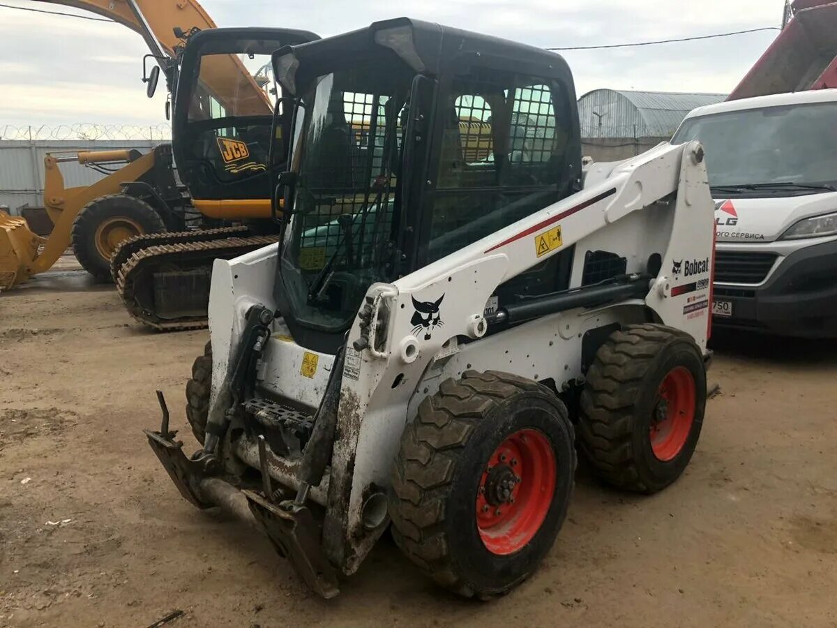 Купить бобкэт бу. Bobcat s630. Бобкэт 350. Bobcat 630. Bobcat 850.