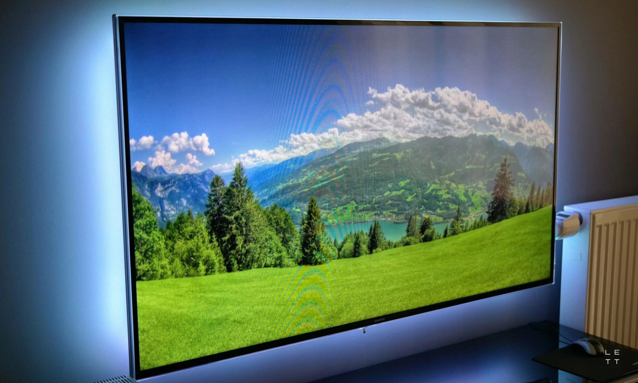Lcd телевизор. Самсунг плазма 43 дюйма. РГБ подсветка для телевизора. LG 32lm576bpld. Телевизор LG жидкокристаллический.