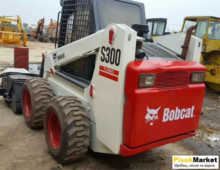 Bobcat купить bobcat pro. Бобкэт 300. Мини-погрузчик Bobcat s300. Погрузчик Bobcat s130. Погрузчик Bobcat s650.