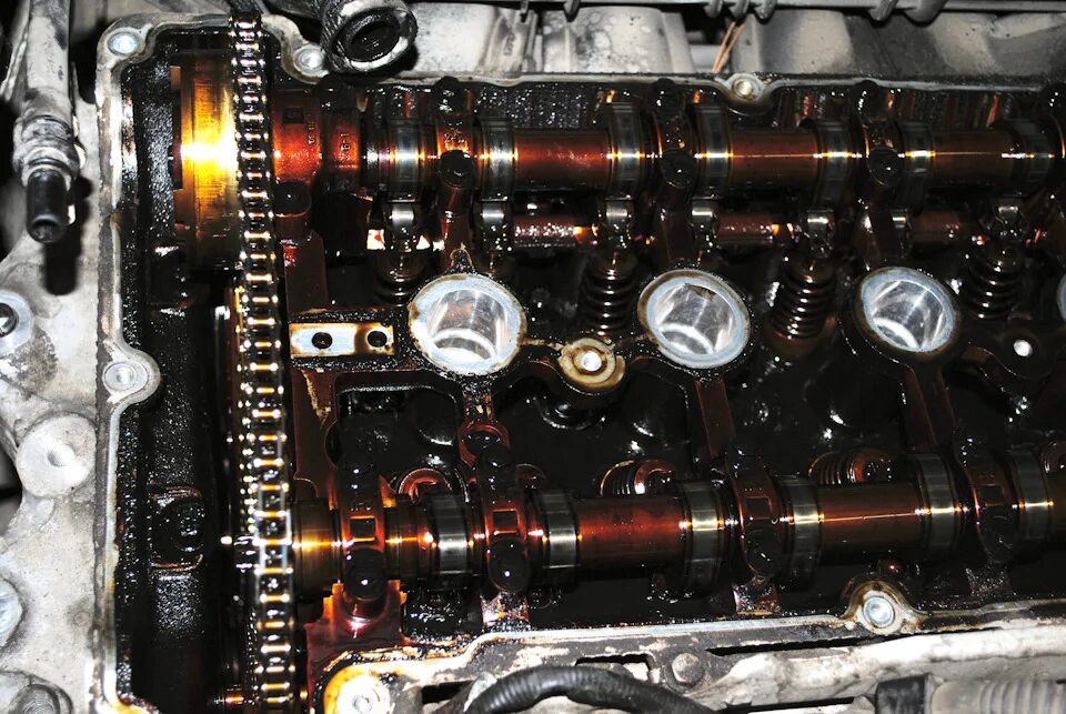 Масло двигатель еп 6. МСК ep6. 3008 Ep6 Turbo. Двигатель Пежо 3008 2012 турбо. Масло еп6 3008.
